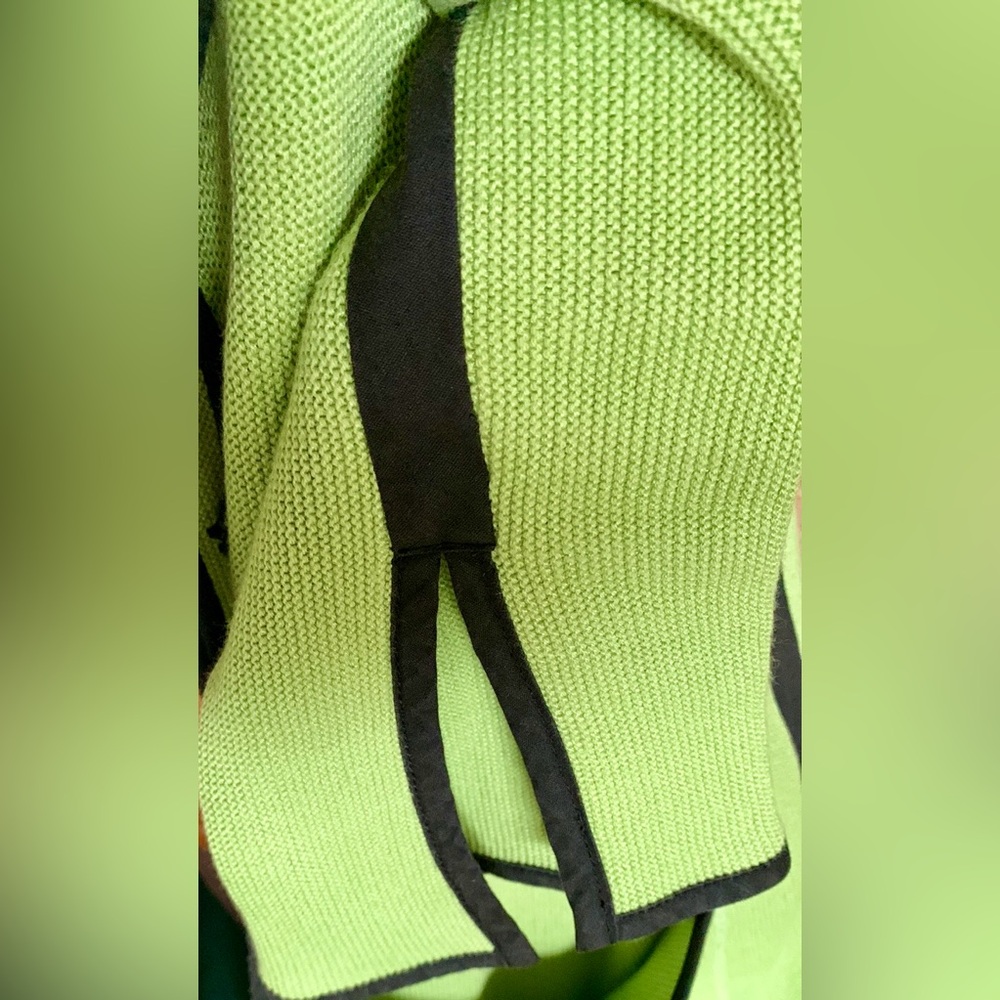 Krisztina Nagy Cdn Designer Sz M Knit Green Black Piping Vent Cuffs Wood Toggle - Picture 8 of 16